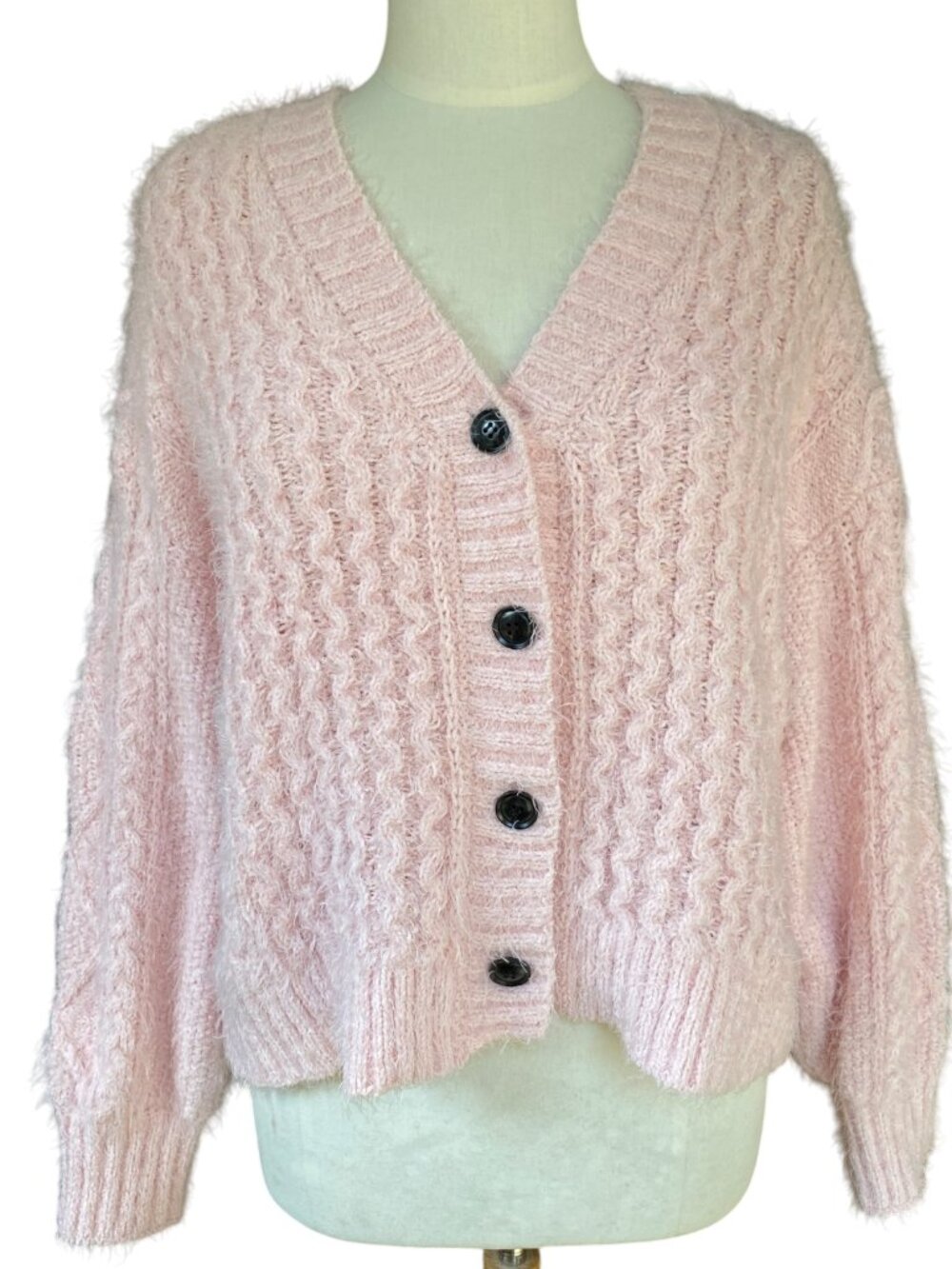 89th & Madison Pink Fuzzy Cable Knit Cardigan Button Front Coquette Feminine-M